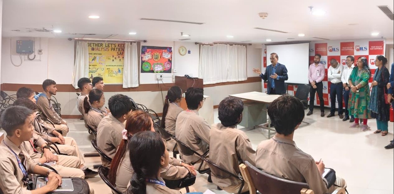 BHIM Students Visit ILS Hospital